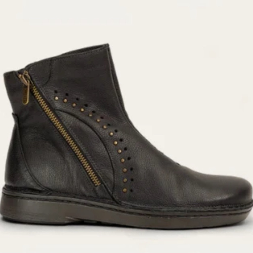Naot Brown Ankle Boots with Distressed Leather Finish